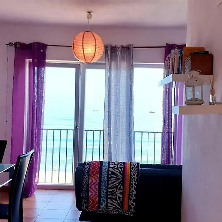 Apartment Beachfront In Praia Da *