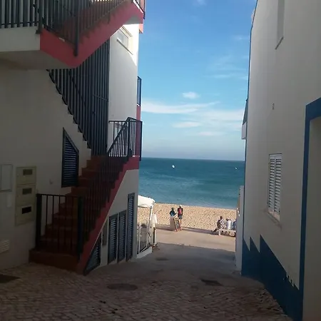 Beachfront In Praia Da * Салема